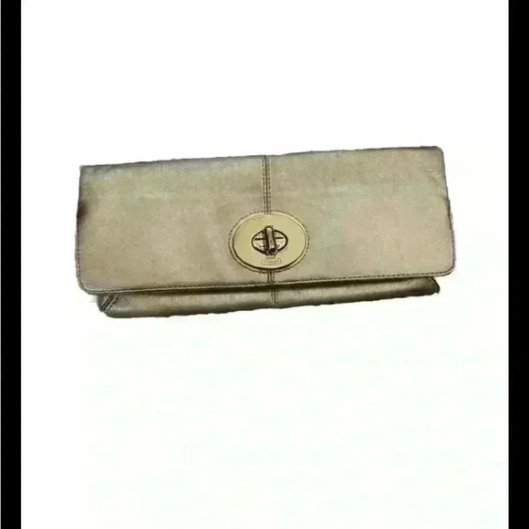 Coach Large Gold Patent Leather Clutch Wristlet Wallet Purse - Picture 2 of 6